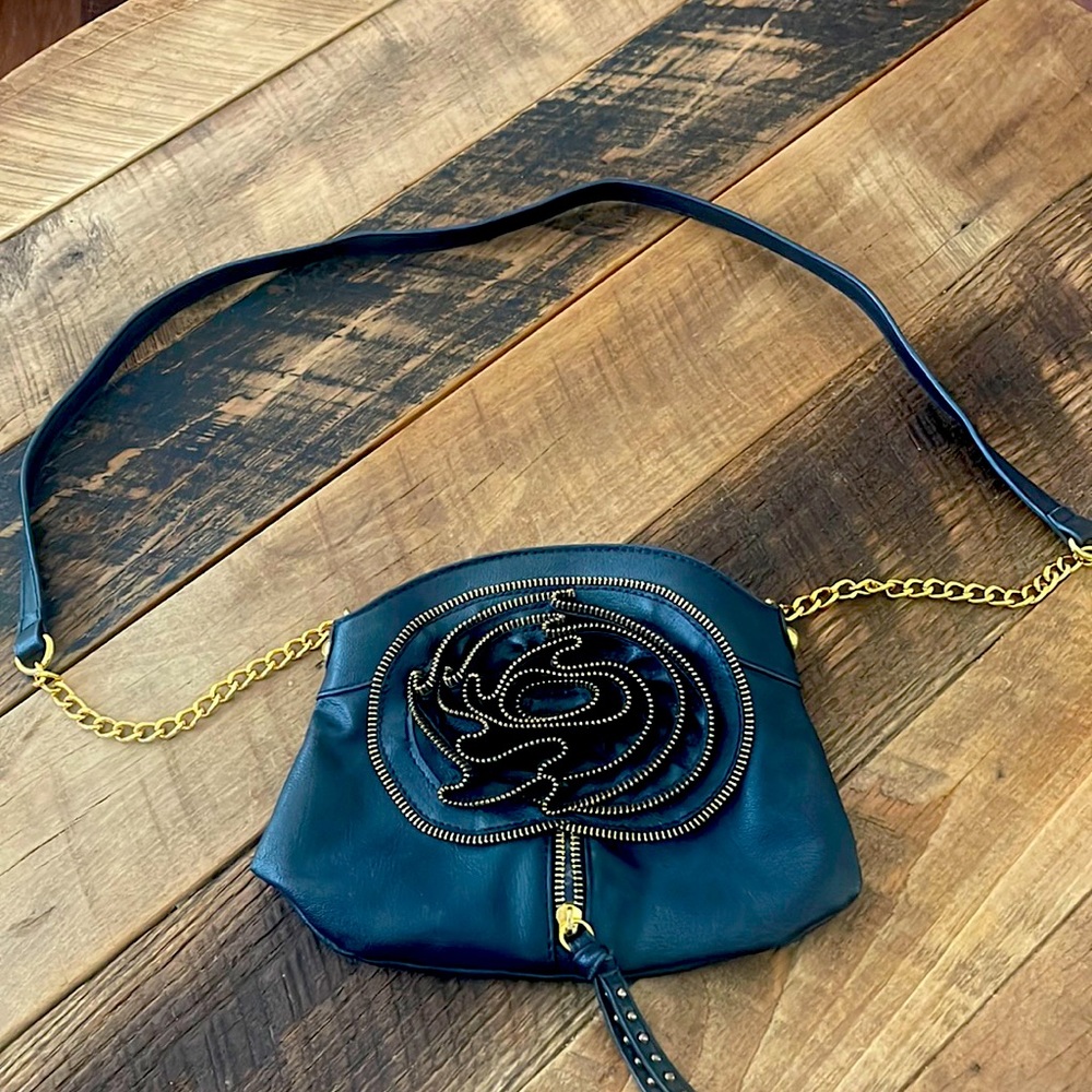 Olivia & Joy Crossbody